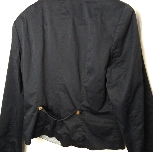 H&m black long sleeve one button close lined blazer jacket. Size 8 - Picture 9 of 11